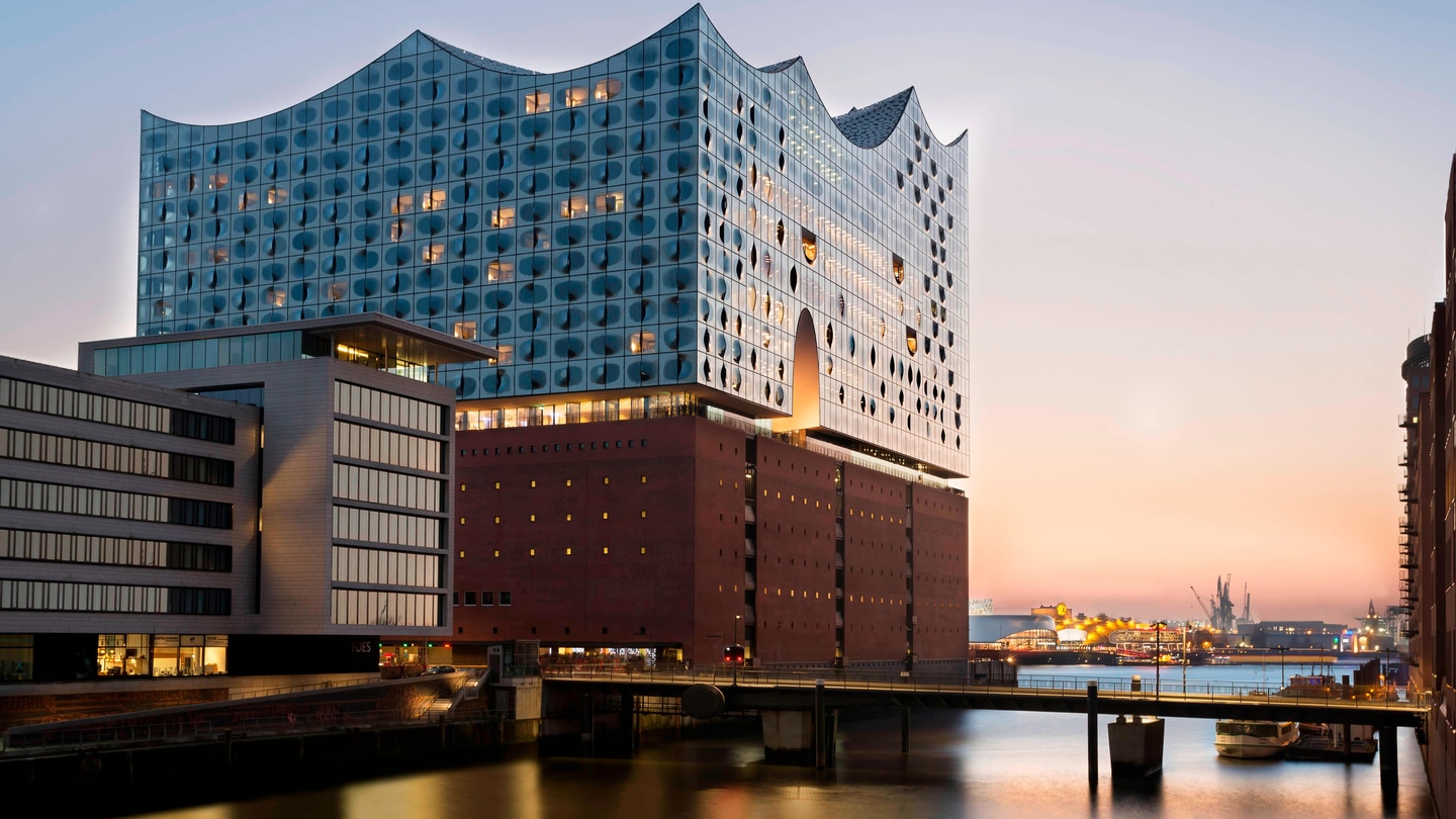 Hamburg neues hotel Neue Ausrichtung: