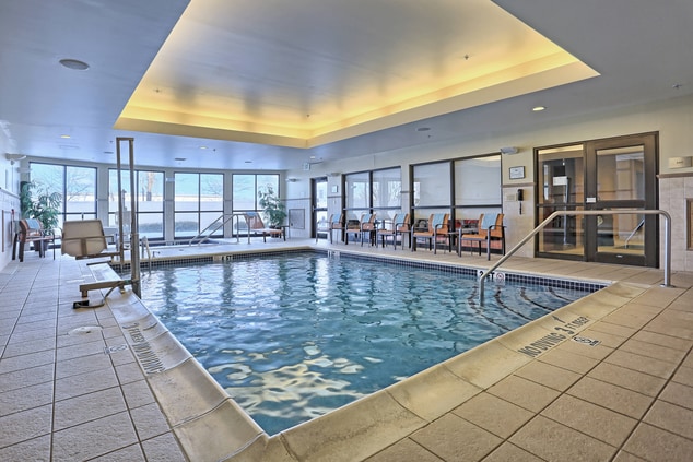 Mechanicsburg hotel indoor pool