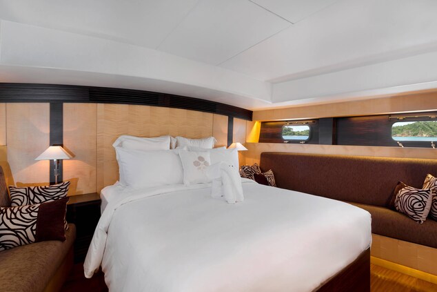 Born Free Yacht Master Bedroom