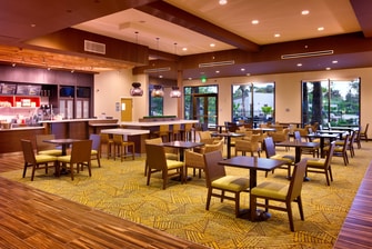 Oahu American restaurant seating area