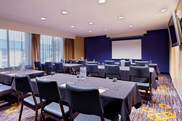 houston hotel meeting room