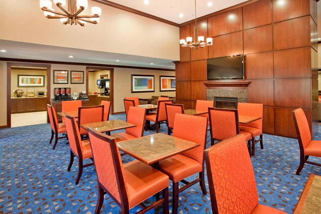 West Houston Hotel Breakfast Area