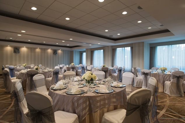 Dulles Marriott Suites Wedding Reception
