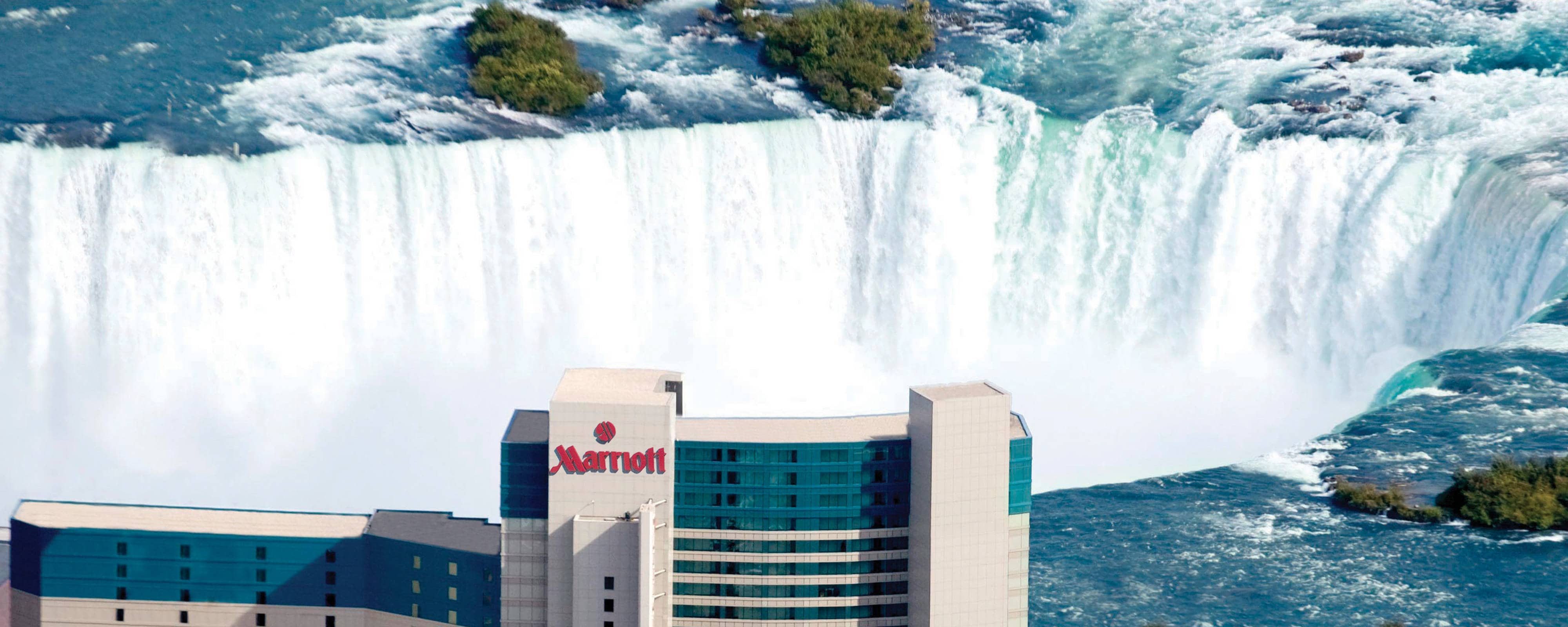 niagara-falls-ontario-hotels-niagara-falls-marriott-fallsview-hotel-spa