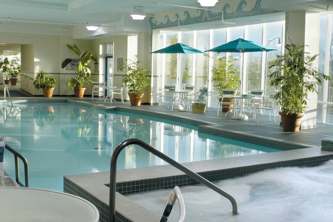 Hotels with Indoor Pool | Niagara Falls Marriott Fallsview ...