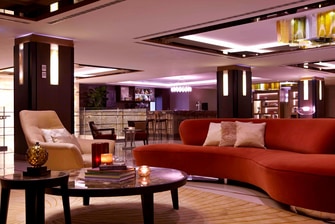 Living Room in der Lobby des Renaissance Bosphorus