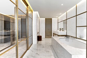 Cosmopolitan Suite - bathroom