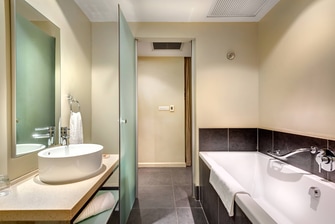 Protea Transit Bathroom