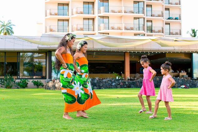 Big Island hula dance lesson