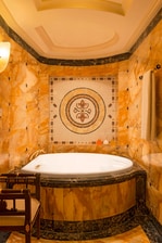 الجناح الرئاسي (Presidential)، الحمام