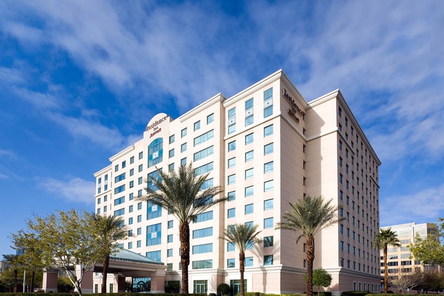 Las Vegas Hughes Center Hotel