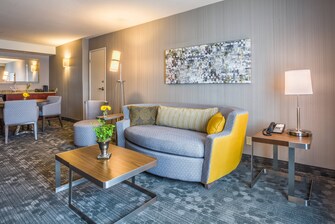 Suite accommodations in Culver City