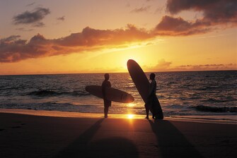 Kauai Beach Club Surfers