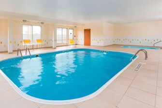 Fairfield Inn Lincoln Indoor Pool & Hot Tub