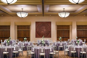 Lincoln Hotel Wedding Venue Tables