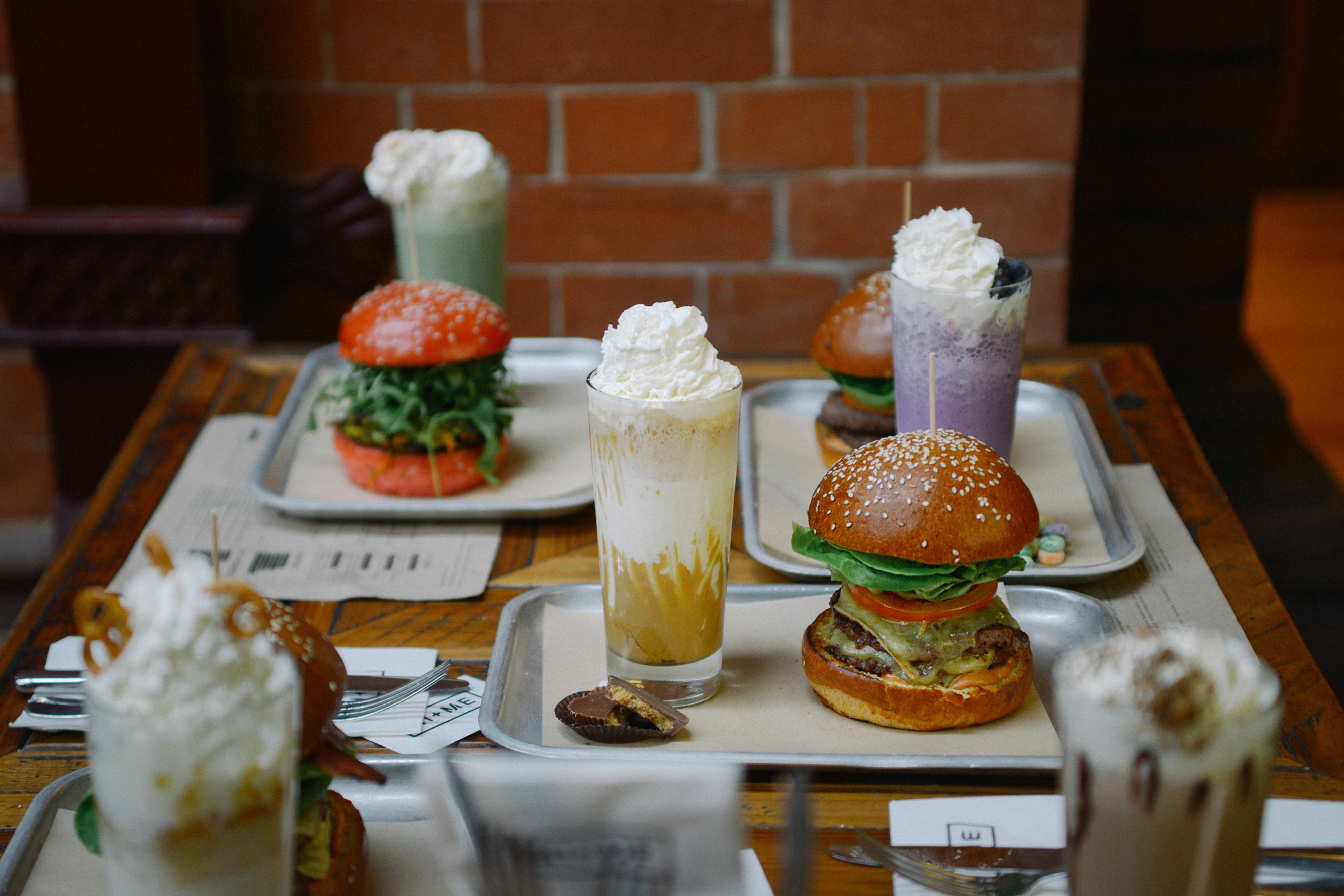MI + ME – burgers and milkshakes