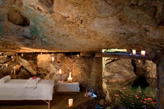Spa at the Cave