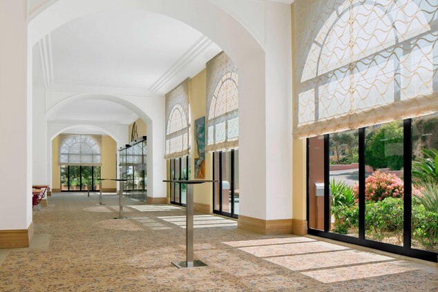 Conference Centre Bay Foyer