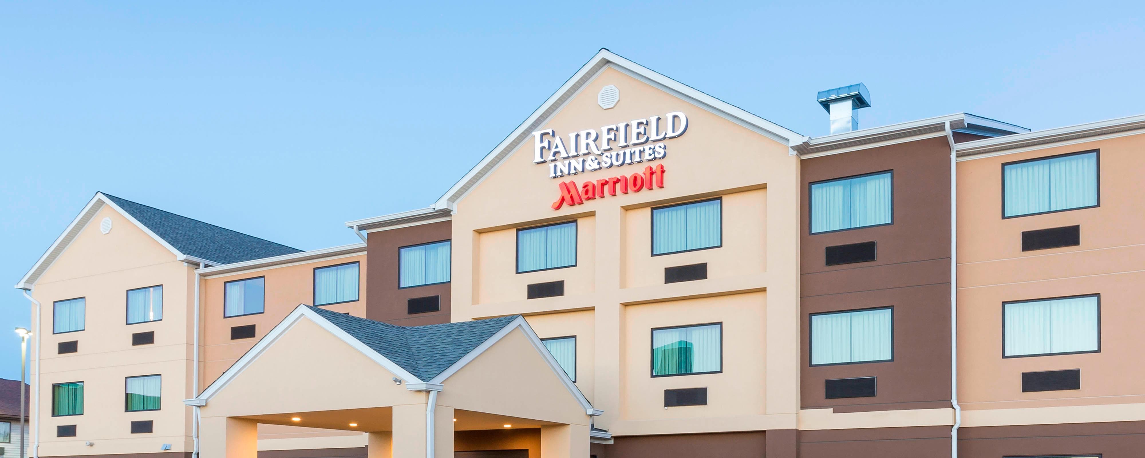 Fairfield Inn Suites Galesburg Hotels In Galesburg Il