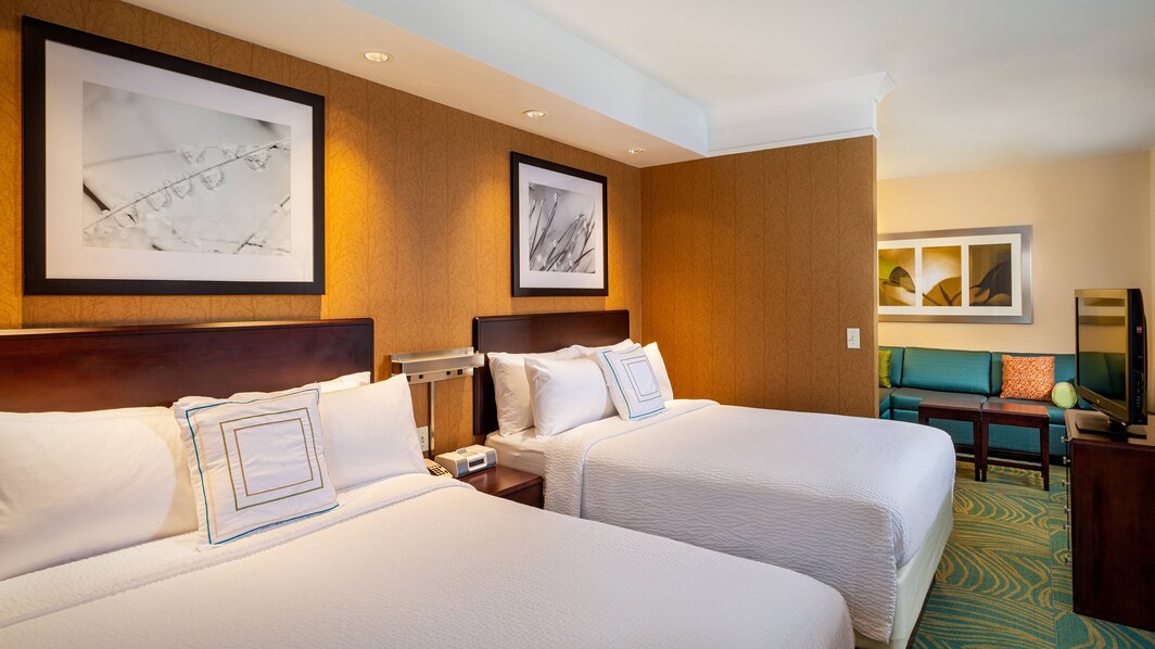 SpringHill Suites Modesto Guest Rooms