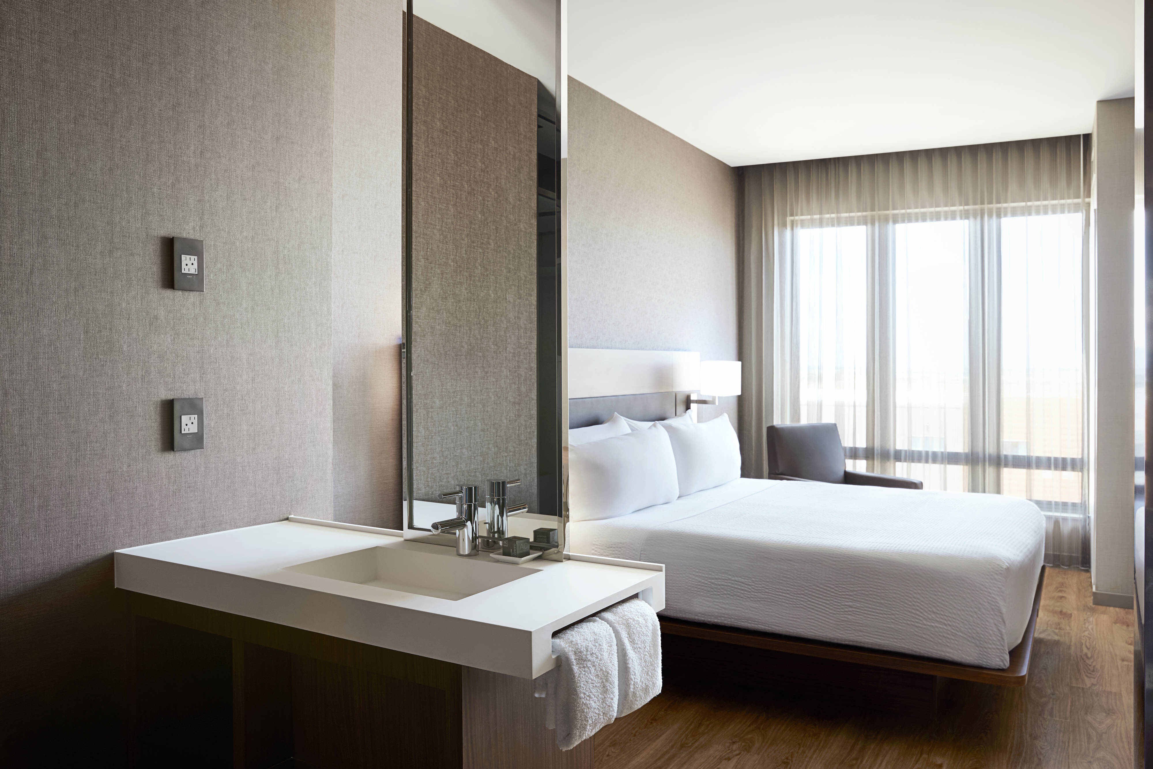 Hotel Rooms near Mall of America | AC Hotel Bloomington ...