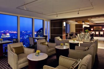 Club Lounge Views