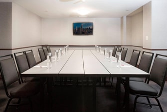 Salle de réunion pour réunions en petit comité à New York