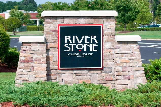 River Stone Restaurant