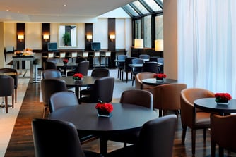Executive Lounge – Dining Area
