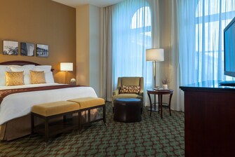 Philadelphia hotel junior suite