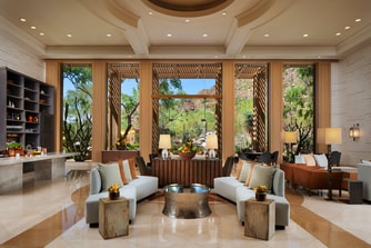 Canyon Suite Lobby & Lounge