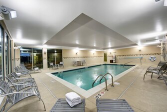 rhode island hotel with pool