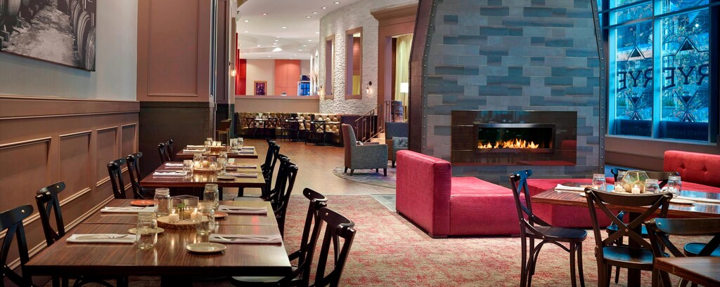 Downtown Raleigh Restaurants And Dining Raleigh Marriott
