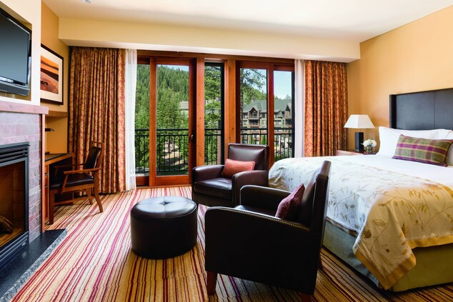 Mountain View King Guest Room