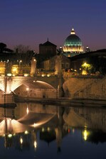 Basílica de San Pedro y ciudad del Vaticano en Roma