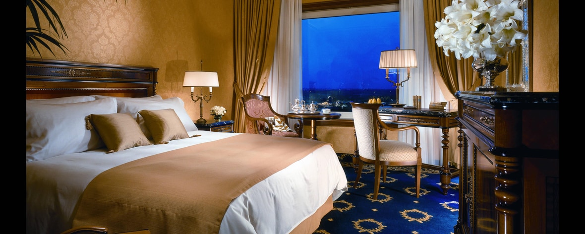 Номера делюкс отеля Rome Marriott Hotel