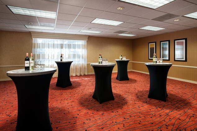 Meeting Room – Cocktail Reception