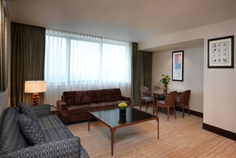 Comfort Suite - Living Room