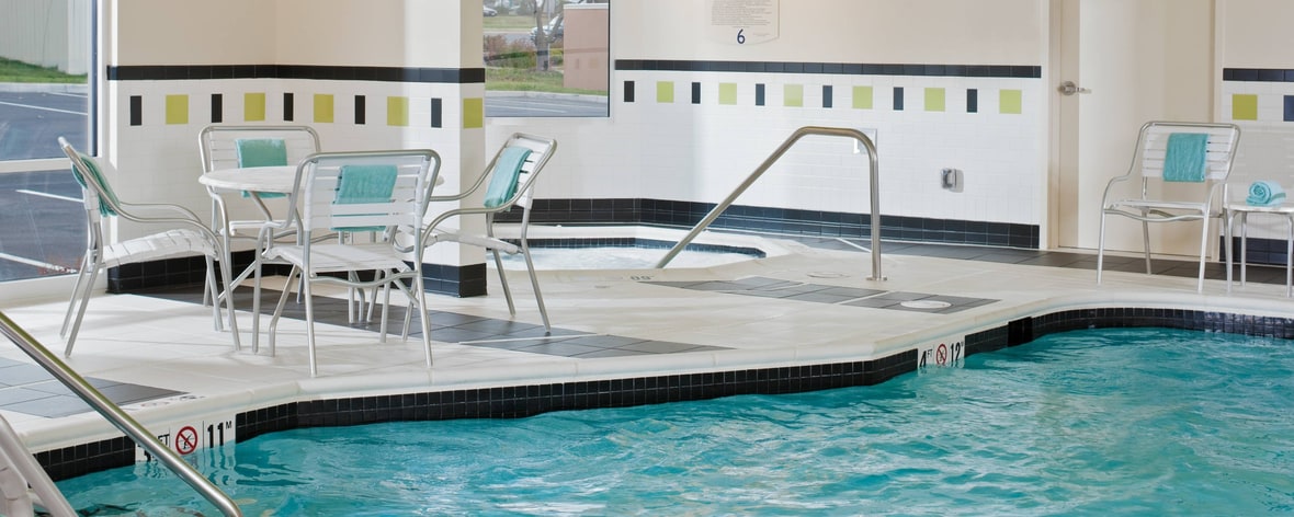 Hotel con piscina cubierta en Harrisonburg