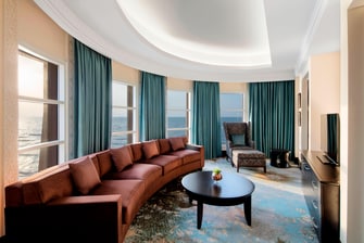 Club Tower Suite - Living Room