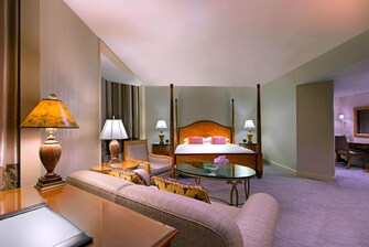 Royal Suite Monaco – Schlafzimmer
