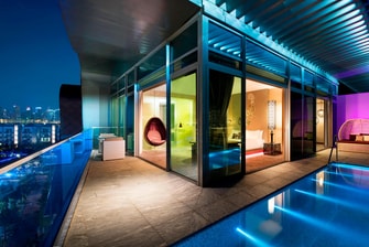 Fantastic Suite Tauchbecken – Balkon mit Pool