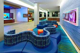 Lobby del hotel SpringHill Suites at Anaheim Resort/Convention Center