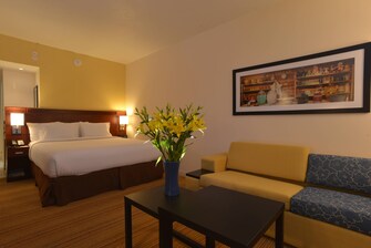 Toluca Guest Rooms