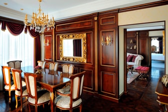 Президентский люкс в отеле Астана Марриотт
