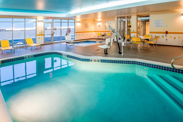 twin falls hotel indoor pool