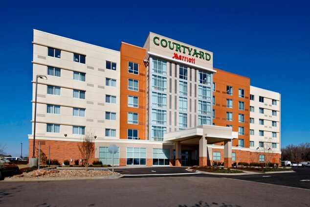 Courtyard Knoxville West Hotel Exterior