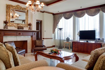 Quito Presidential Suite Living Area
