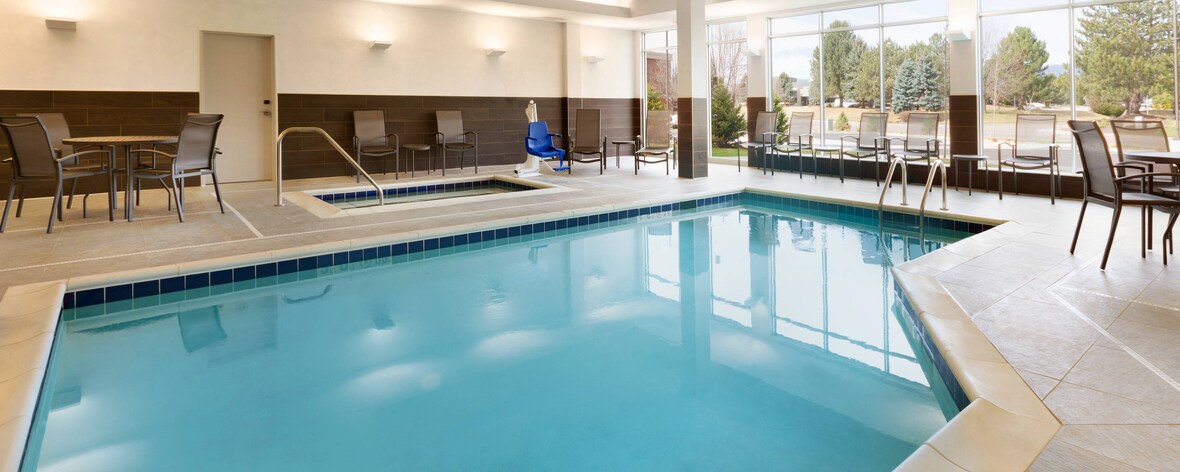 Fairfield Inn & Suites Boulder Longmont Hotels in