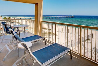 Beachfront Suite - Balcony